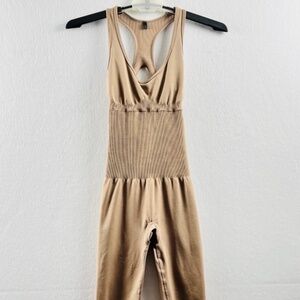 BO+TEE Women's XS Tan Full Length Cut Out Back Jumpsuit Unitard Waist Cinch